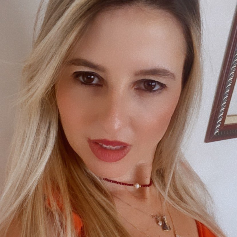 Me llamo Serezade y busco algo esperádico