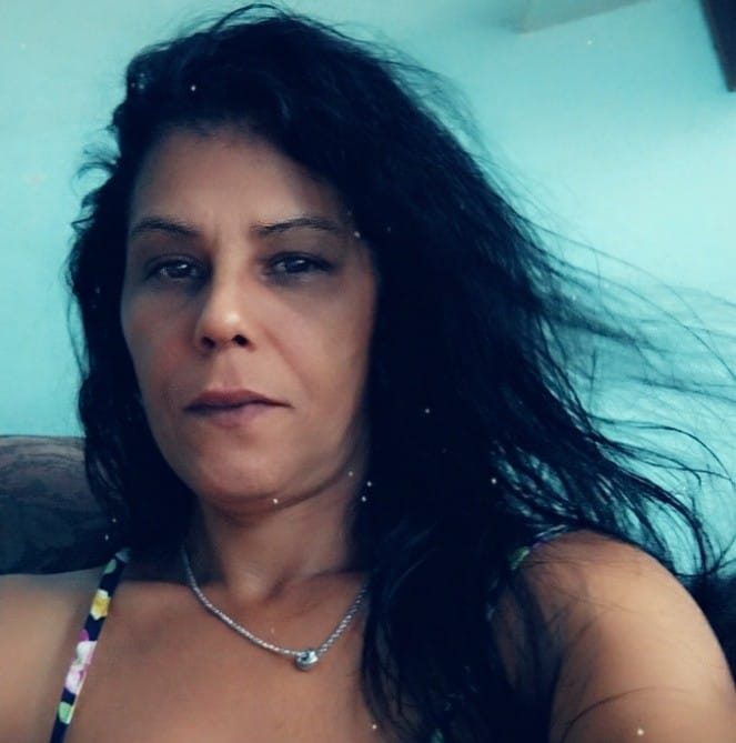 Soy una mujer, que tengo una gran sensibilidad en mi pechos, con solo tocarnos puedo tener un montón de orgasmos en mi coño busco hombre para pasarlo bien y disfrutar Soy una mujer, que tengo una gran sensibilidad en mi pechos, con solo tocarnos puedo tener un montón de orgasmos en mi coño