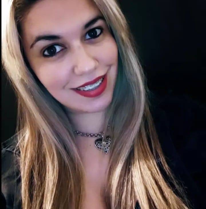 INTENSA, INOLVIDABLE E INDESTRUCTIBLE