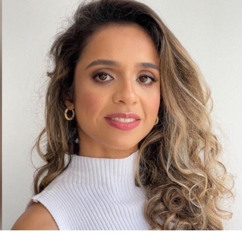 Soy una chica recién separada, no busco volver atarme a nadie solo me apetece disfrutar y pasar el rato.