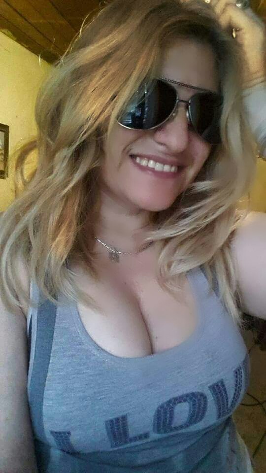 Caliente morbosa con ganas de sexo