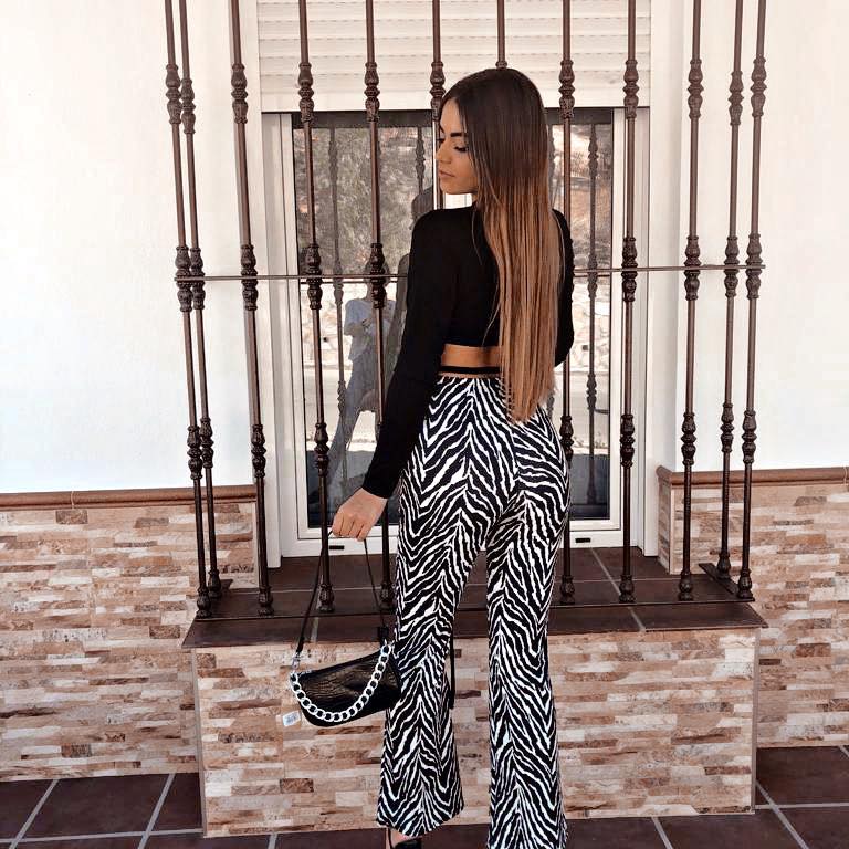 Me considero una chica muy intensa en todos los sentidos, aunque a veces un poco vergonzosa.