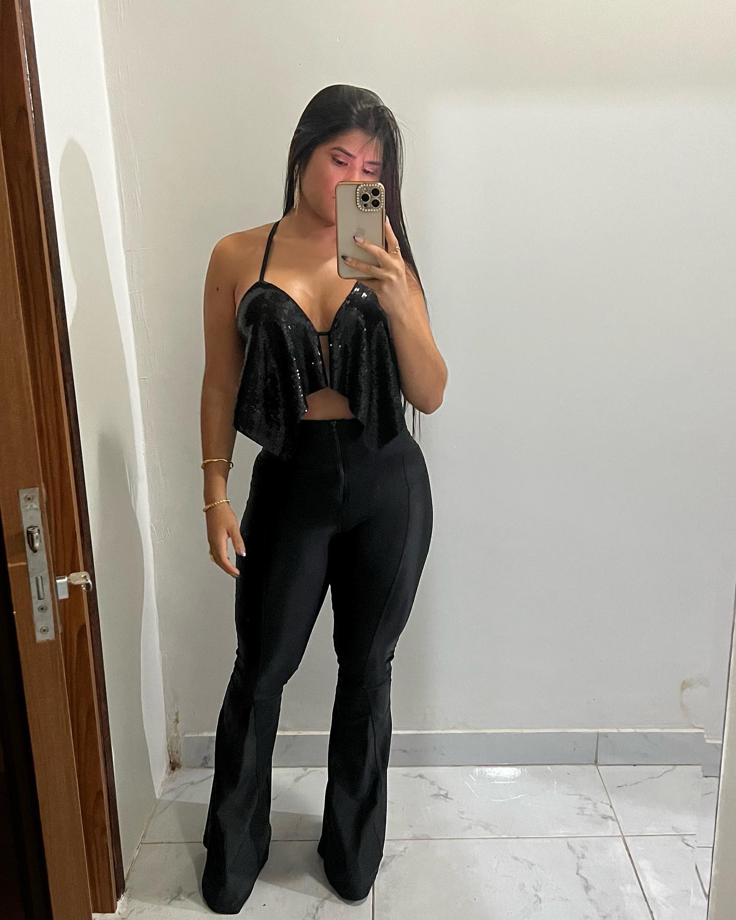 Desde que he probado el sexo telefónico no puedo parar de masturbarme!