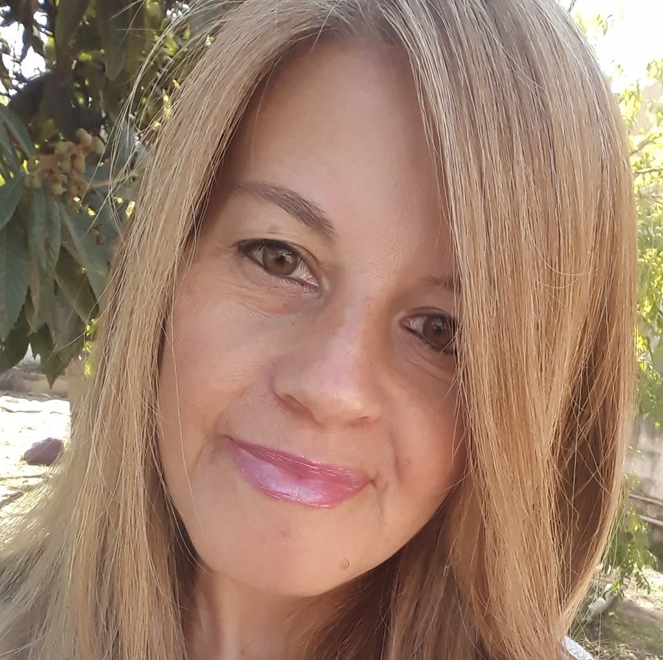 Soy una mujer casada y muy morbosa